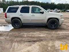 2010 CHEVROLET TAHOE LT VIN: 1GNMCBE32AR203631 2WD