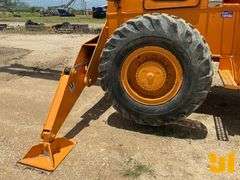2011 BRODERSON RT300 ROUGH TERRAIN CRANE SN: 37818300