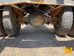 1993 INTERNATIONAL 4600 S/A SEWER/WATER/TANK TRUCK VIN: 1HTSAZPL3PH541049
