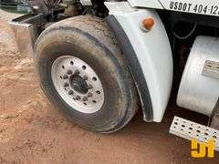 2010 FREIGHTLINER COLUMBIA 120 20500 LB BOOM TRUCK VIN: 1FVHF0CV5BDAW1310
