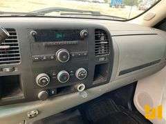 2013 CHEVROLET SILVERADO EXTENDED CAB 4X4 PICKUP VIN: 1GCRKPE79DZ357680