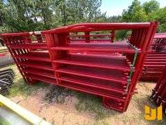 QTY OF (12) 10’ INTERLOCKING PANELS *** 2 PANELS DAMAGED***