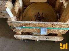 IDLER PART #1901546 CAT D6N