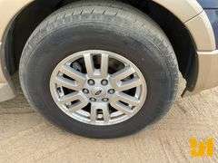2011 FORD EXPEDITION XLT VIN: 1FMJU1H59BEF00089 2WD