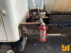 1993 INTERNATIONAL 4600 S/A SEWER/WATER/TANK TRUCK VIN: 1HTSAZPL3PH541049