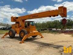2011 BRODERSON RT300 ROUGH TERRAIN CRANE SN: 37818300