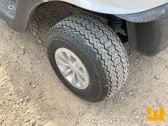 2021 EZ GO RXV GOLF CART 5613057