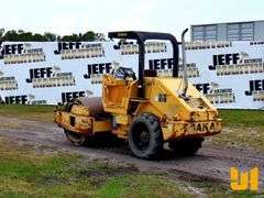 2005 SAKAI SV201TB SINGLE DRUM VIBRATORY ROLLER SN: VSV14T10123