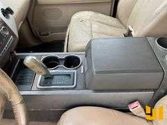 2011 FORD EXPEDITION XLT VIN: 1FMJU1H59BEF00089 2WD