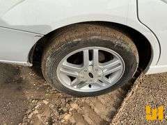 2004 FORD FOCUS VIN: 1FAFP34374W181182 FWD