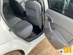 2004 FORD FOCUS VIN: 1FAFP34374W181182 FWD