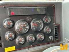 2002 E-ONE AERIAL LADDER/PUMP TRUCK VIN: 4EN3BCA8121004374 T/A  FIRE TRUCK