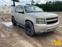 2010 CHEVROLET TAHOE LT VIN: 1GNMCBE32AR203631 2WD