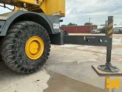 2013 GROVE RT880E ROUGH TERRAIN CRANE SN: 232909