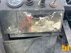 HYSTER ROUGH TERRAIN FORKLIFT