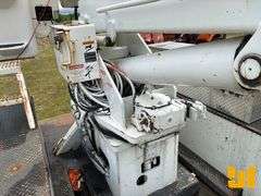 2015 INTERNATIONAL 4300 SBA 4X2 MATERIAL HANDLING BUCKET TRUCK TEREX HI-RANGER VIN: 3HAMMAAN5FL73113