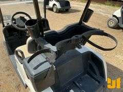 2020 EZ GO RXV GOLF CART 5526678