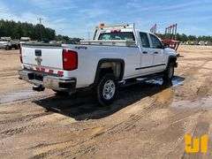 2015 CHEVROLET SILVERADO DOUBLE CAB 4X4 PICKUP VIN: 1GC2KUEG7FZ116221