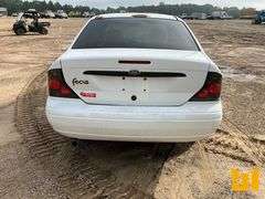 2004 FORD FOCUS VIN: 1FAFP34374W181182 FWD