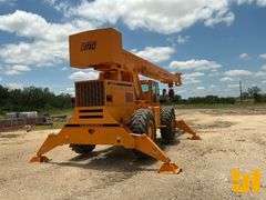 2011 BRODERSON RT300 ROUGH TERRAIN CRANE SN: 37818300