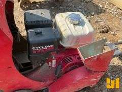 14" WALK-BEHIND CONCRETE SAW, GAS, ***LOCATED IN PELZER, SC***, LOADING