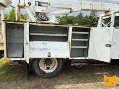 2015 INTERNATIONAL 4300 SBA 4X2 MATERIAL HANDLING BUCKET TRUCK TEREX HI-RANGER VIN: 3HAMMAAN5FL73113