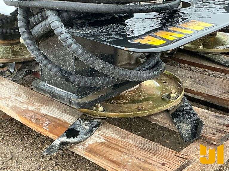 UNUSED MIVA 20” HYDRAULIC BRUSH CUTTER