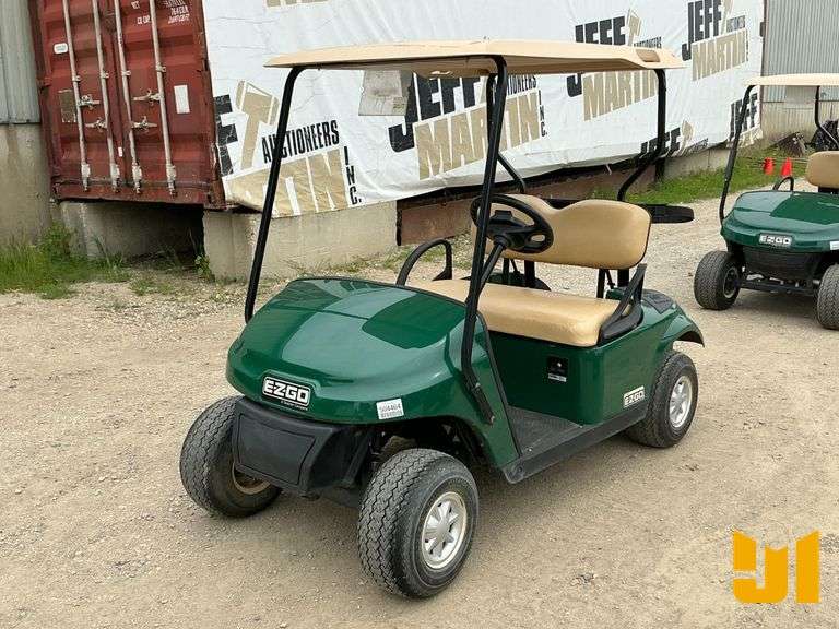 2017 EZ GO TXT GOLF CART SN: 3270899