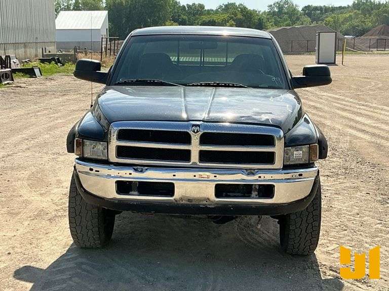 1999 DODGE RAM EXTENDED CAB 4X4 PICKUP VIN: 1B7KF23W6XJ538984