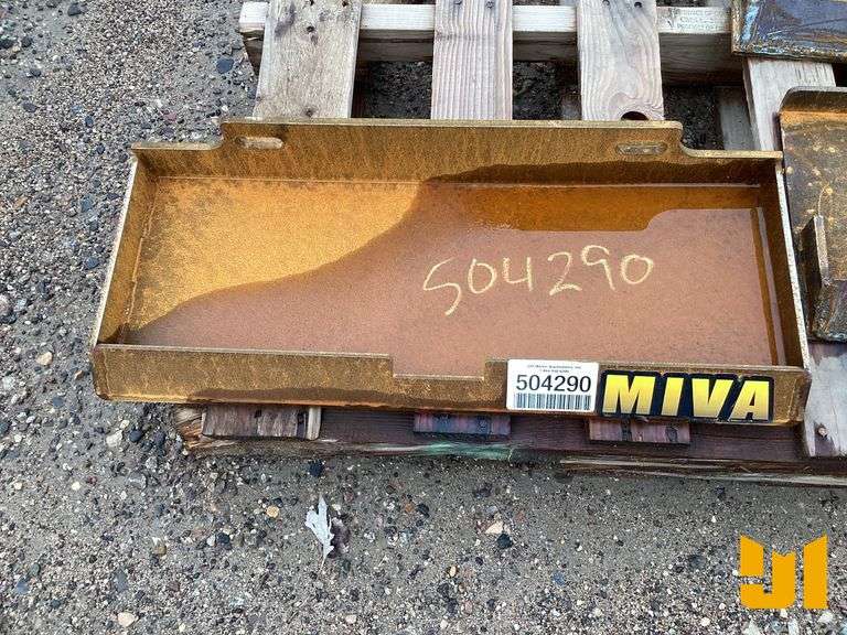 UNUSED MIVA MOUNTING PLATE