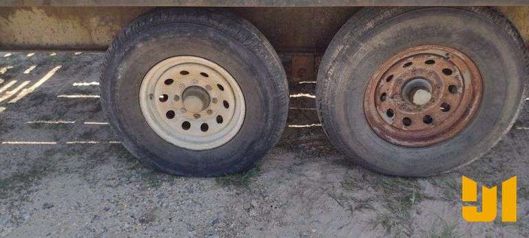 2000 TEXAS BRAGG 20+5 OTW 20' FLATBED TRAILER VIN: 17XFW2523Y1001477