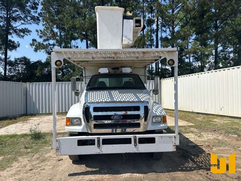 2015 FORD F-750 BUCKET DEBRIS TRUCK VIN: 3FRNF7FB6FV545046