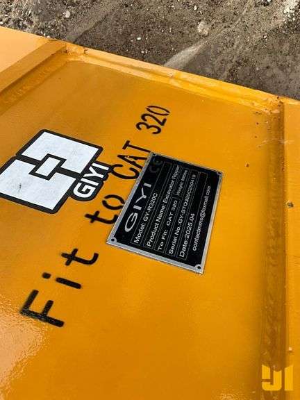 UNUSED 2025 GIYI GYR320C RIPPER TOOTH SN: GYSTQ320C250419 TO FIT CAT 320