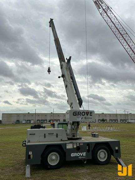 2016 GROVE YB4409-2 CARRY DECK CRANE SN: 322176