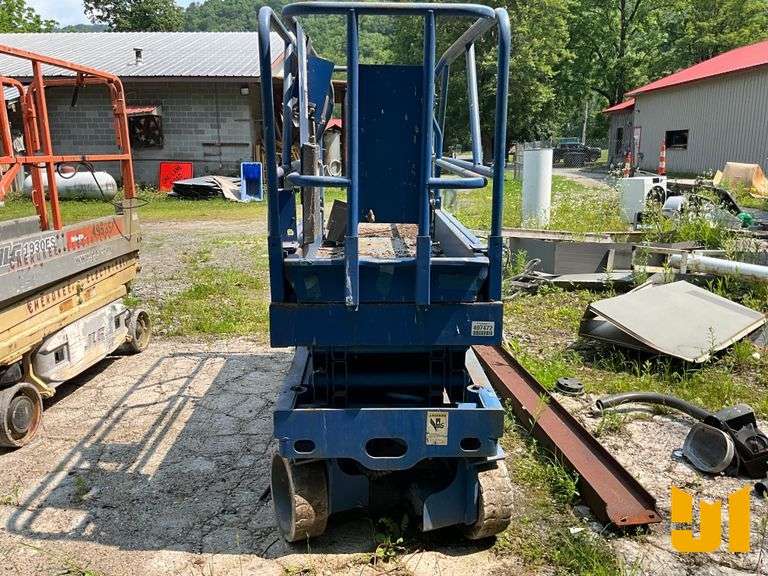 GENIE GS-1930 AERIAL LIFTS SN: 24470