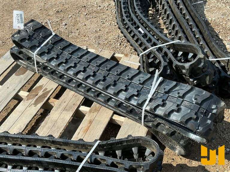 UNUSED SKLP MINI EXCAVATOR RUBBER TRACK  TO FIT 1-3 TON EXCAVATOR