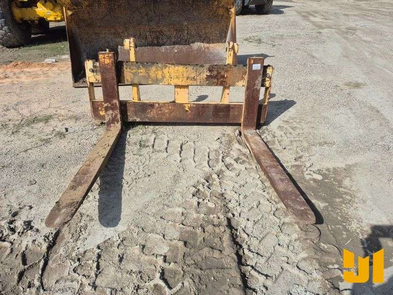 FORKS TO FIT LIUGONG 842 WHEEL LOADER