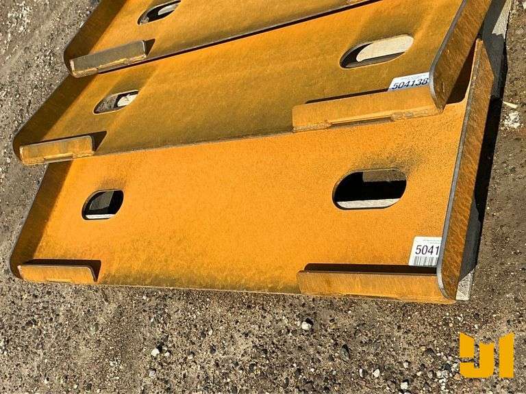 UNUSED MOUNTING PLATE