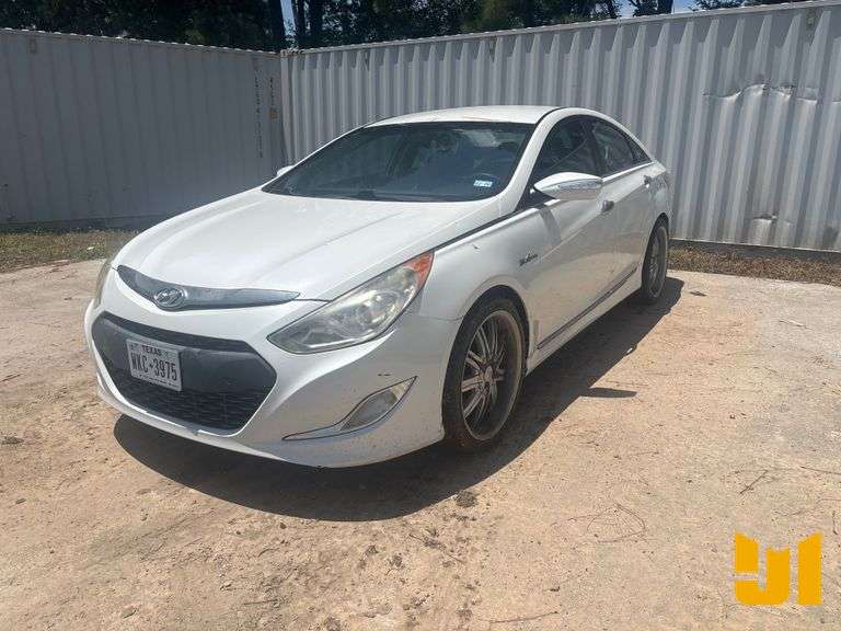 2012 HYUNDAI SONATA HYBRID AUTOMOBILE VIN: KMHEC4A49CA038245