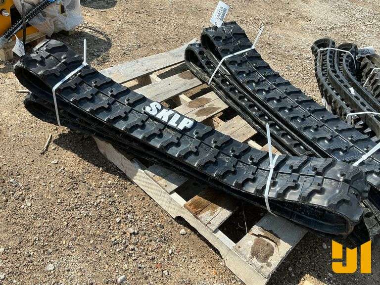 UNUSED SKLP MINI EXCAVATOR RUBBER TRACK  TO FIT 1-3 TON EXCAVATOR