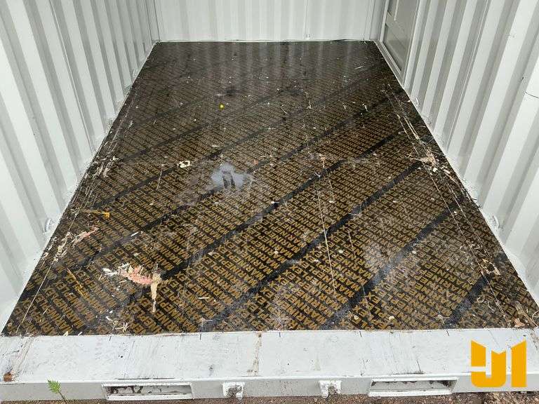 10'  CONTAINER SN: CTTN 0121348