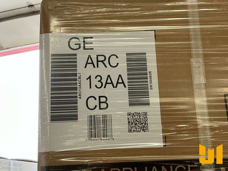 (5) GENERAL ELECTRIC ARC13AACB AIR CONDITIONERS