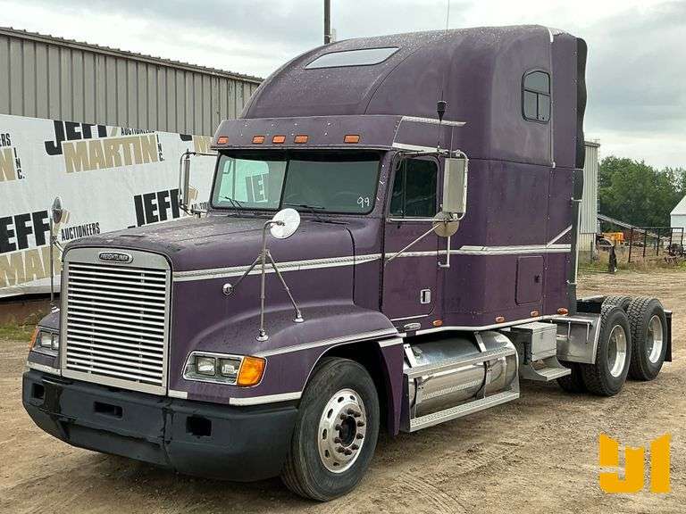 1999 FREIGHTLINER FLD120 TANDEM AXLE TRUCK TRACTOR VIN: 1FUYDSEB5XPA02756