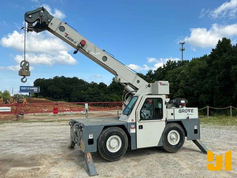 2016 GROVE YB4409-2 CARRY DECK CRANE SN: 322052