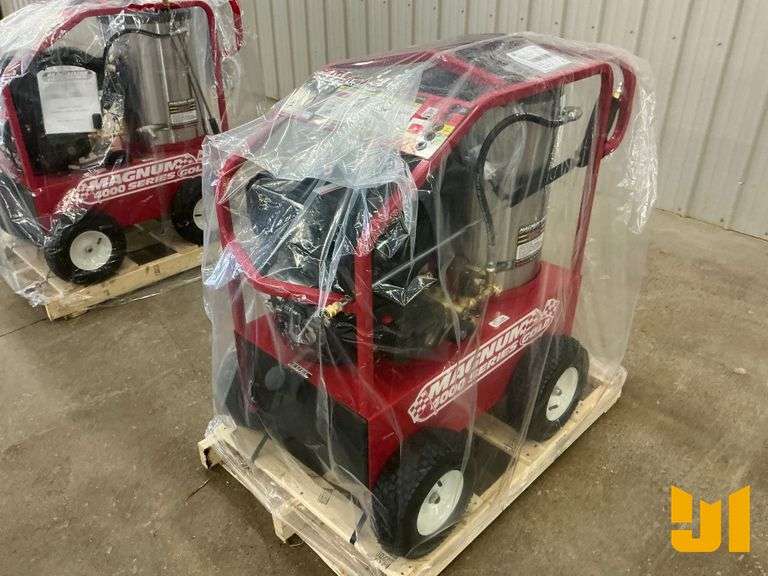 UNUSED 2025 EASY-KLEEN MAGNUM GOLD 4000 PRESSURE WASHER SN: 252518