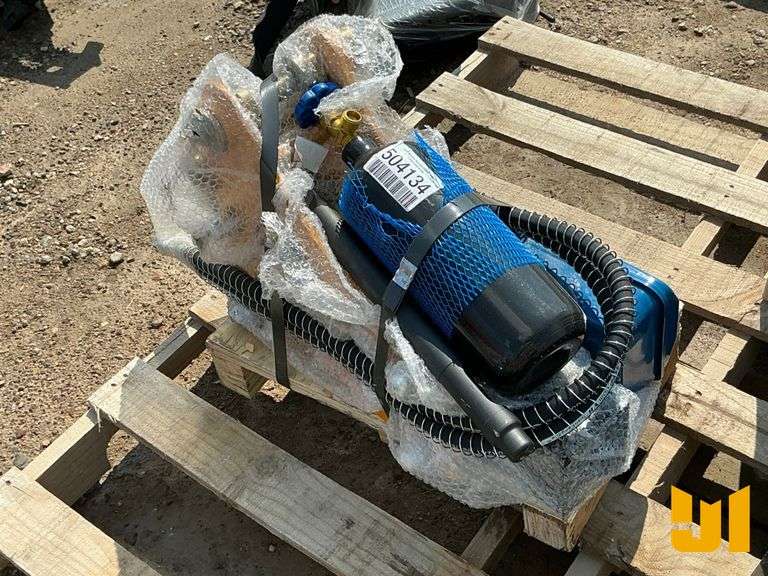 UNUSED 2025 SB05 HYDRAULIC BREAKER