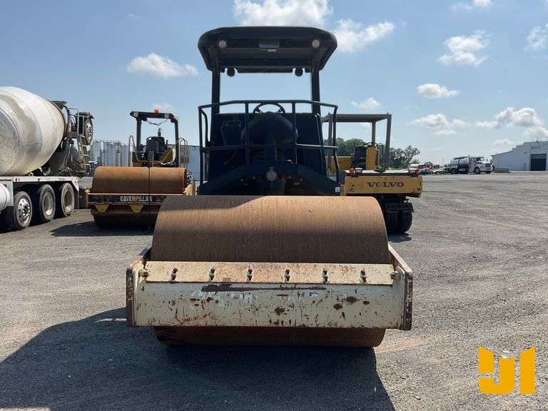 2002 INGERSOLL RAND SD-77DX TF SERIES SINGLE DRUM VIBRATORY ROLLER SN: 170882