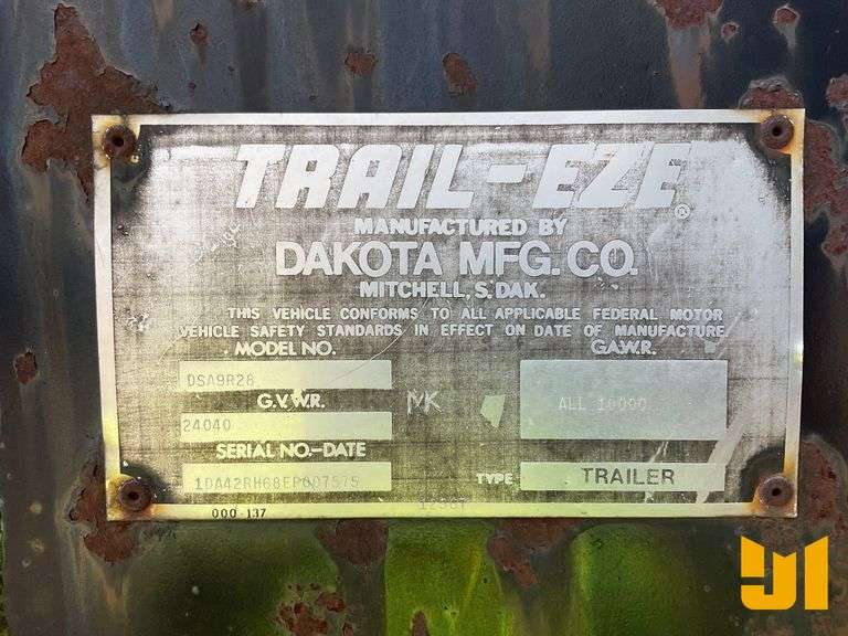 TRAIL-EZE DSA9R28 26' FLATBED TRAILER VIN: 1DA42RH68EP007575