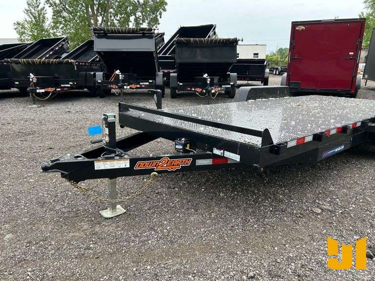 2024 DOWN 2 EARTH DTE8218SCH5.2B 6'8"X18' CAR HAULER TRAILER VIN: 1XNBC1824R3109401