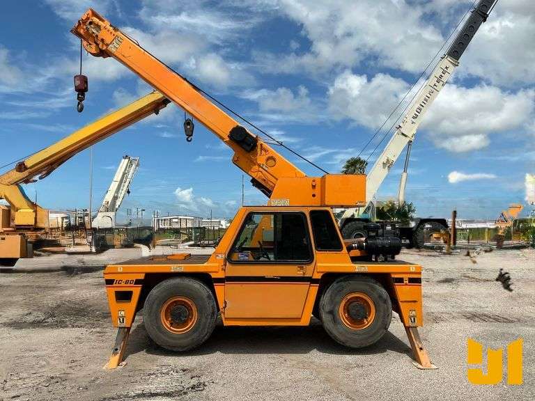 2012 BRODERSON IC-80-3J CARRY DECK CRANE SN: 64670980